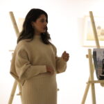 Լուսյան է ցուցահանդեսի ընթացքում ներկայացնում է լուսանկարներից մեկը